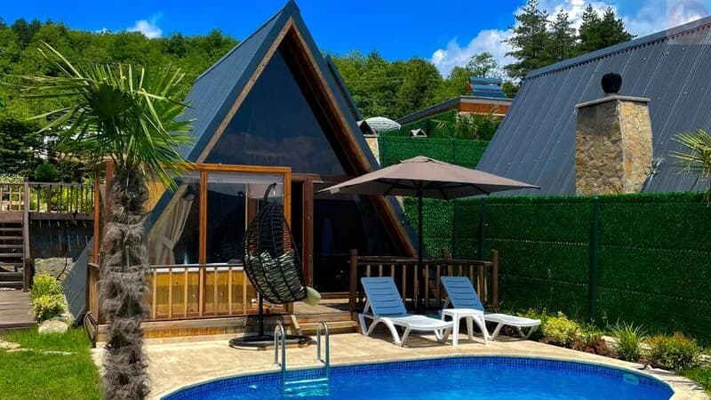 Nevada Bungalov Oval Havuzlu ve Jakuzili görsel 1