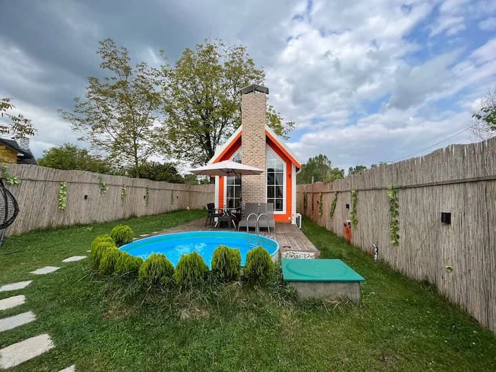 Land Tiny House Isıtmalı Havuz görsel 1