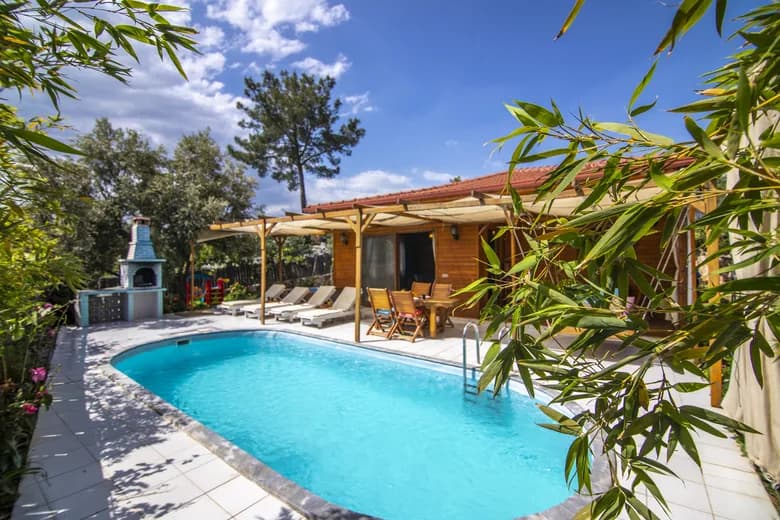 TY 156 Villa Nehir İslamlar görsel 1