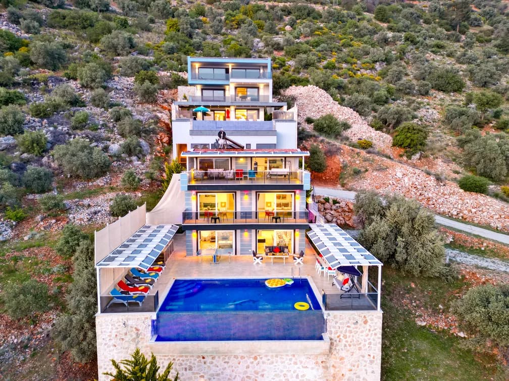TY 150 Villa Summit görsel 1