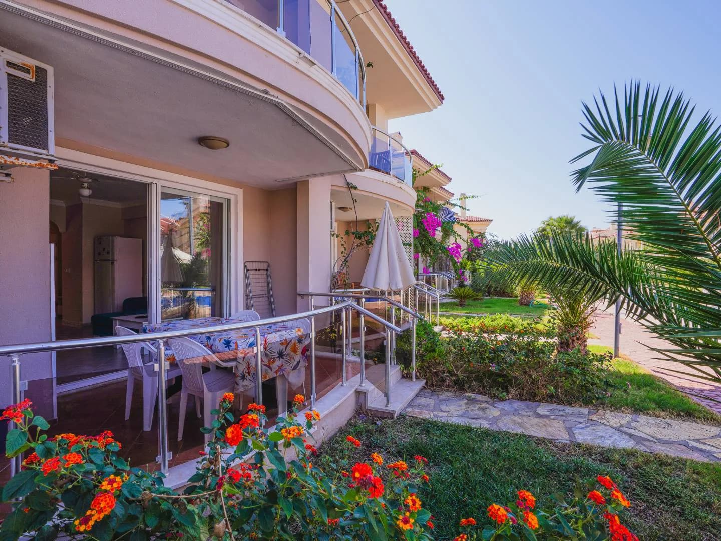 Fethiye Foça'da Merkeze Yakın, Ortak Havuzlu, Rahat Apart görsel 3