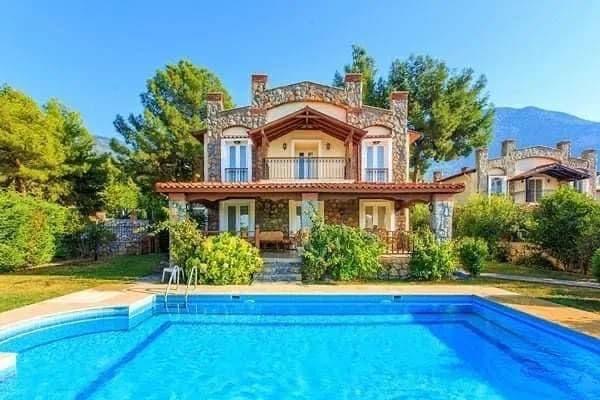 Fethiye Ölüdeniz'de Geniş Ailelere Uygun, Özel Havuzlu, Kiralık Villa görsel 1