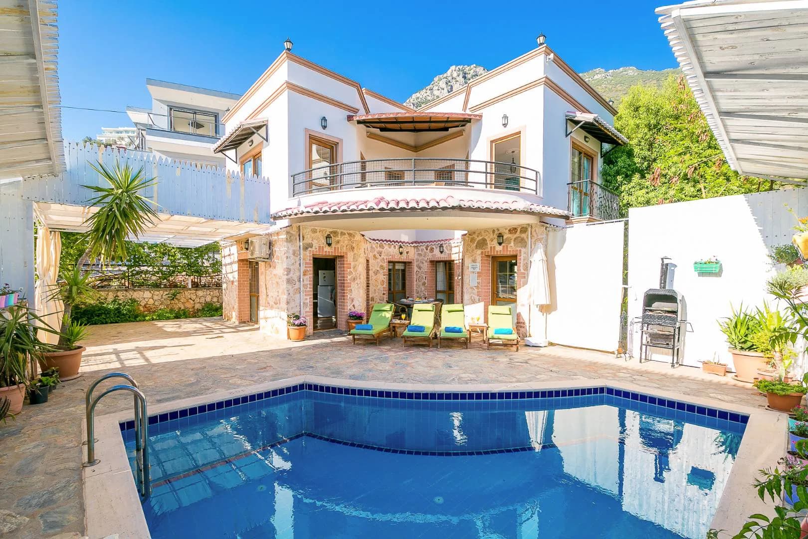 Kaş Kalkan'da Çekirdek Ailelere Uygun, Özel Havuzlu, 2+1 Villa görsel 1