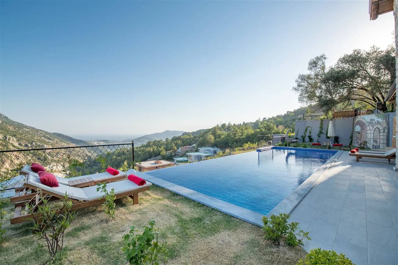 Kaş İslamlar'da Enfes Doğa Manzaralı, Özel Havuzlu, Konforlu Villa görsel 3