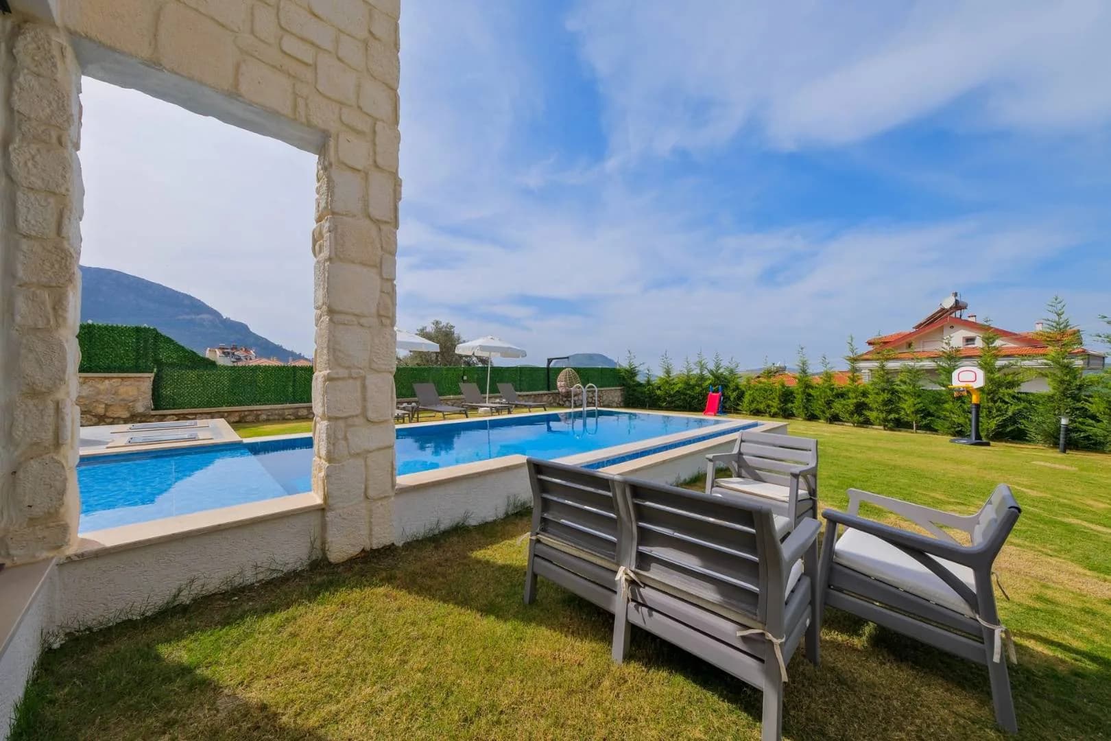 Fethiye Ölüdeniz'de Kalabalık Ailelere Uygun, Özel Havuzlu, Kiralık Villa görsel 3