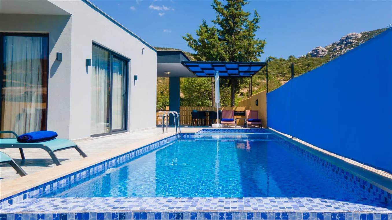 Kaş Sarıbelen'de Göz Alıcı Doğa İçerisinde, Özel Havuzlu, Kiralık Villa görsel 1