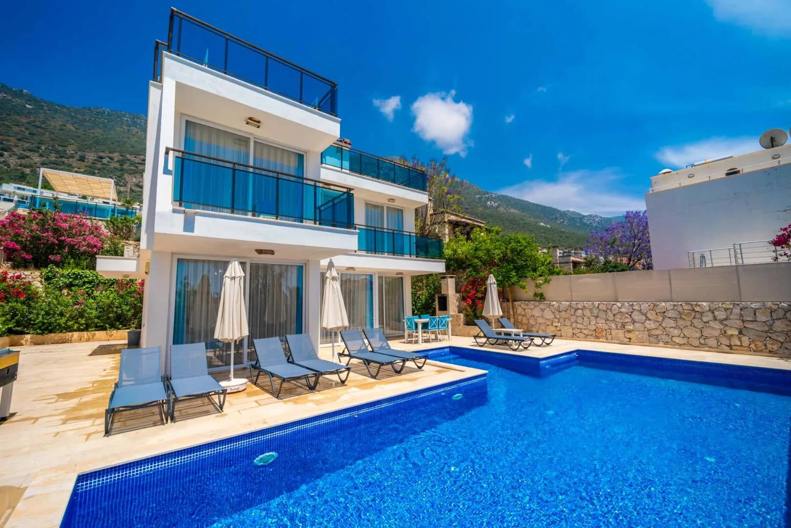 Kaş Kalkan'da Benzersiz Deniz Manzaralı, Özel Havuzlu, Lüks Villa görsel 3