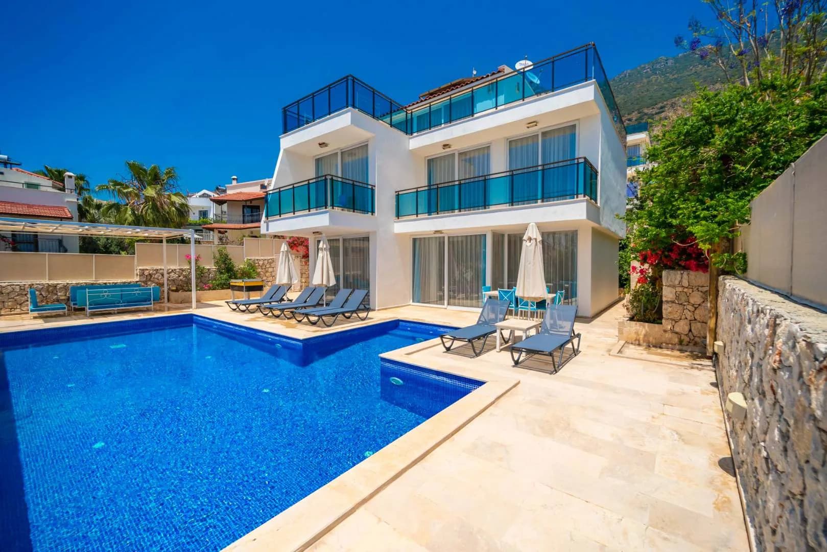 Kaş Kalkan'da Benzersiz Deniz Manzaralı, Özel Havuzlu, Lüks Villa görsel 2