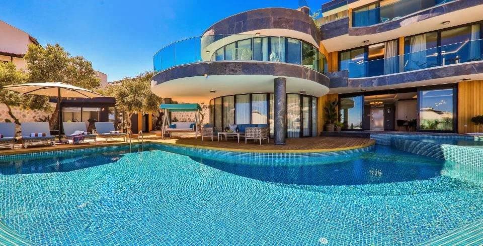 Kaş Kalkan'da Muhteşem Tasarımlı, Özel Havuzlu, Deniz Manzaralı Villa görsel 1