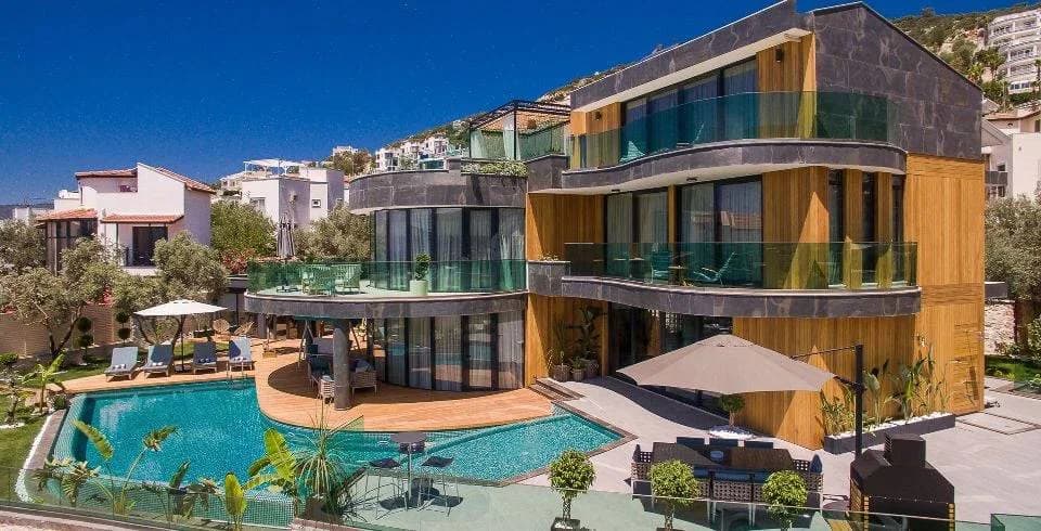 Kaş Kalkan'da Muhteşem Tasarımlı, Özel Havuzlu, Deniz Manzaralı Villa görsel 3