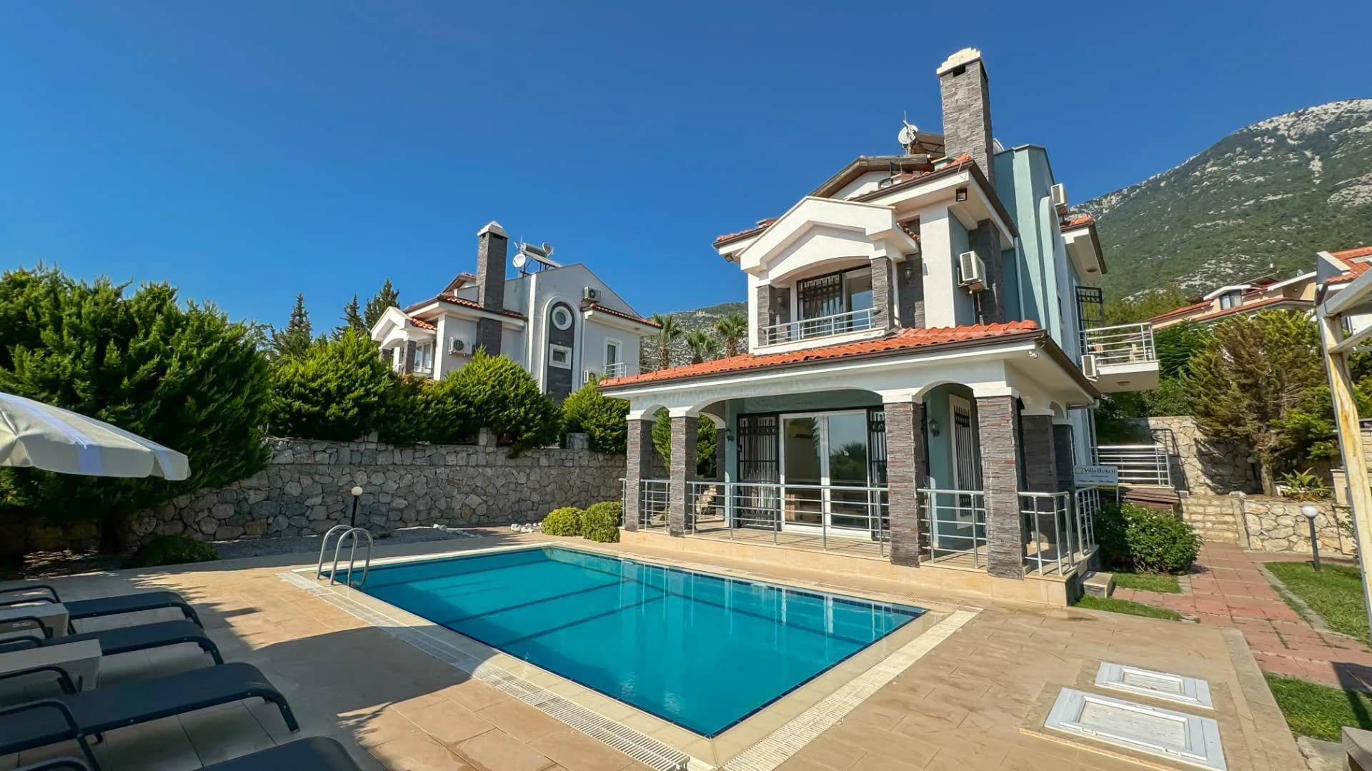 Fethiye Ölüdeniz'de Eşsiz Doğada, Özel Havuzlu, Konforlu Villa görsel 2