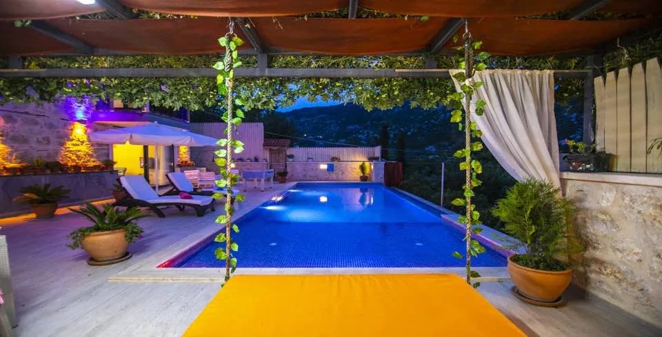 Kaş İslamlar'da Doğa Manzaralı, Özel Havuzlu, 2 Kişilik Villa görsel 3