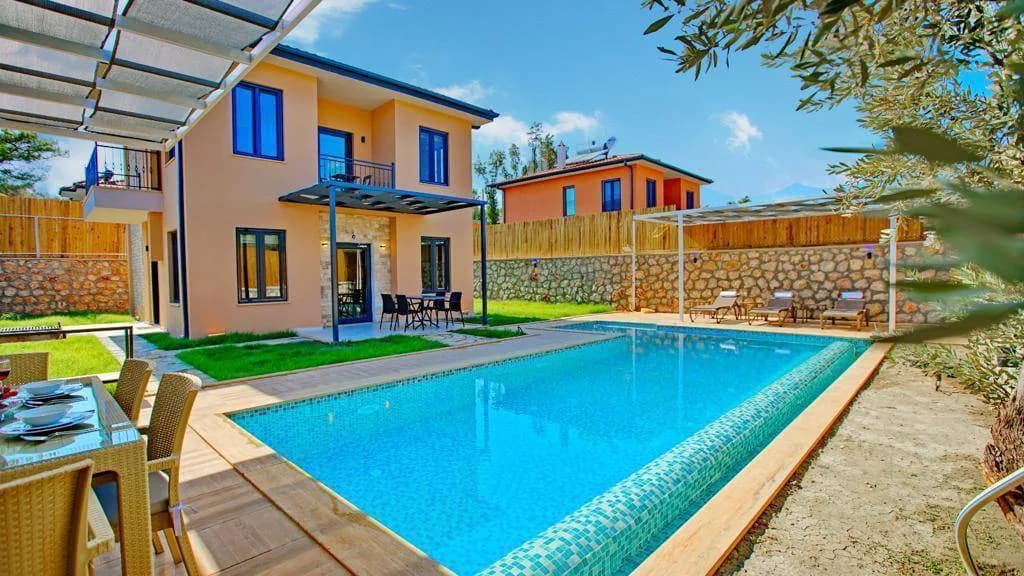 Kaş Gelemiş'te Elverişli Konumda, Özel Havuzlu, Bahçeli Villa görsel 2