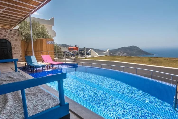 Kaş İslamlar'da Muhteşem Deniz Manzaralı, Özel Havuzlu, Romantik Villa görsel 3