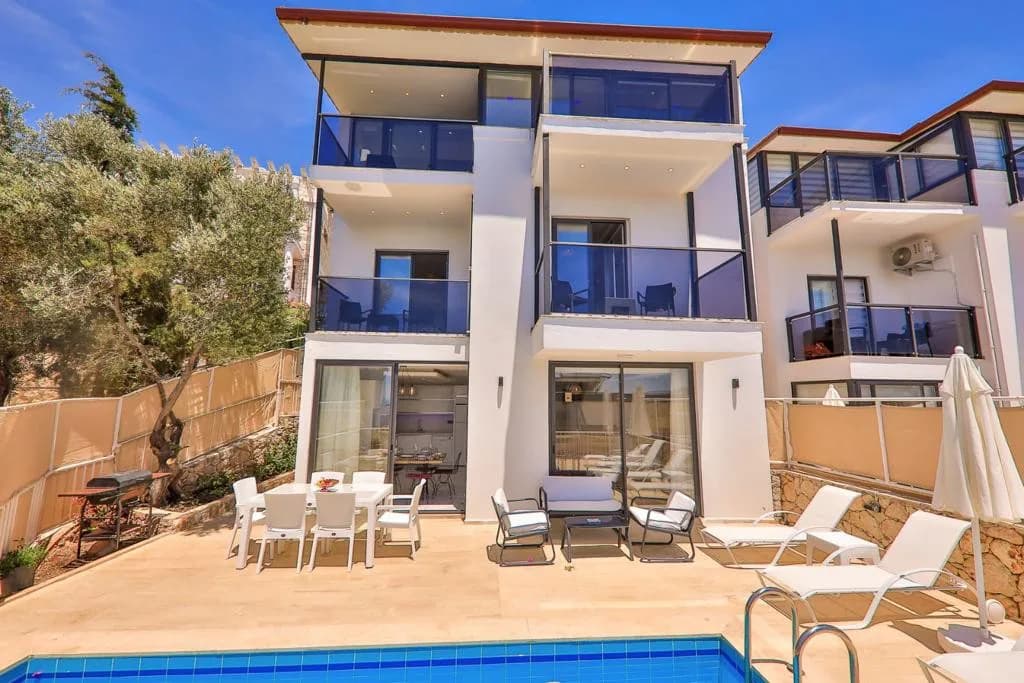 Kaş Kalkan'da Deniz Manzaralı, Özel Havuzlu, 6 Kişilik Lüks Villa görsel 2