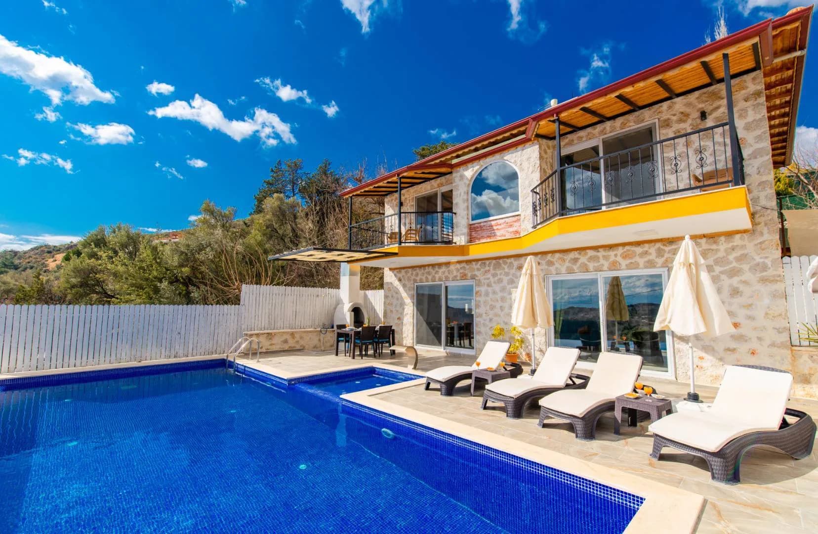 Kaş İslamlar'da Muhteşem Doğa Manzaralı, Jakuzili, Modern Villa görsel 2