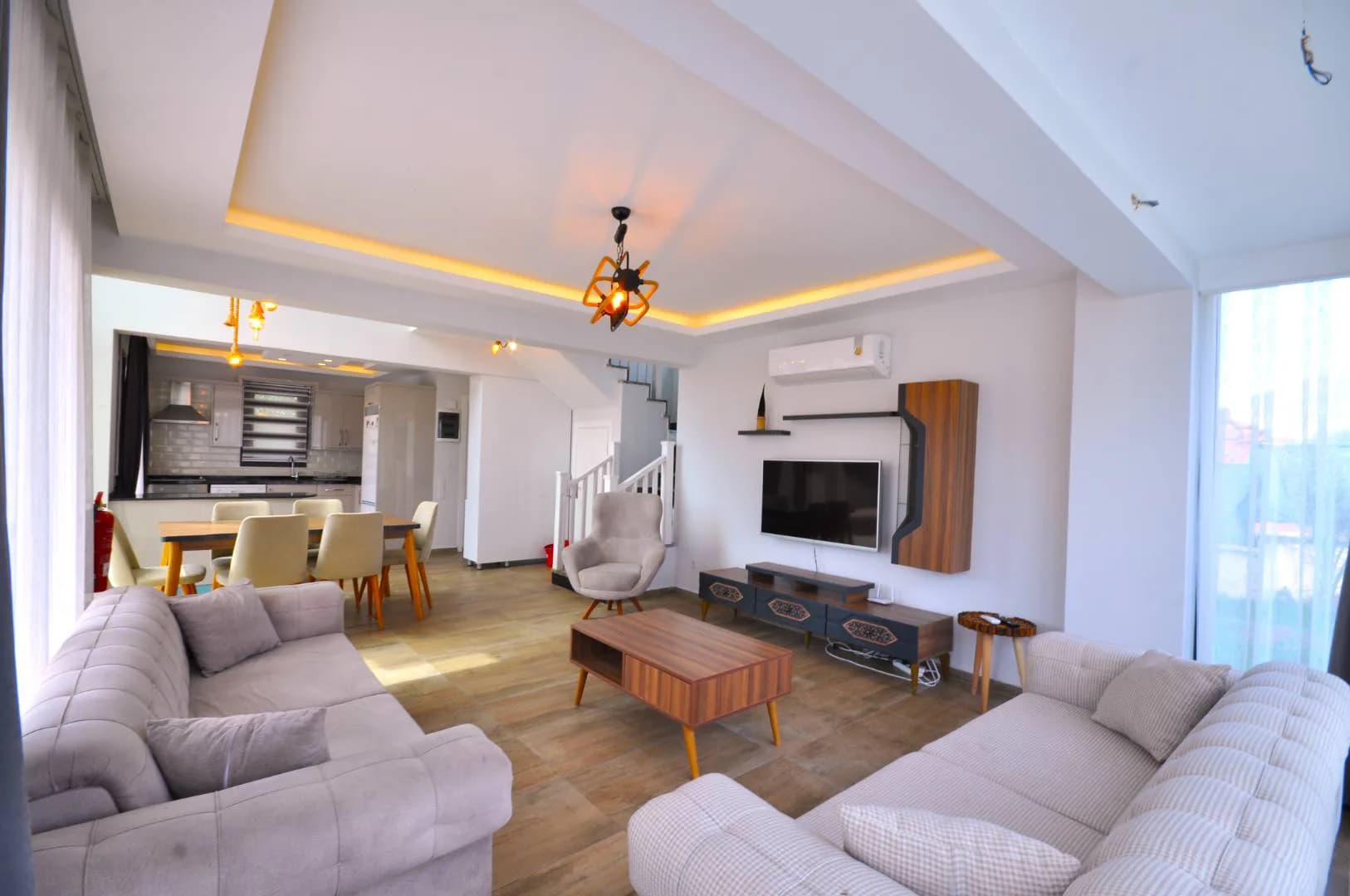 Fethiye Ölüdeniz'de Sakin Konumda, Özel Havuzlu, Lüks Villa görsel 3