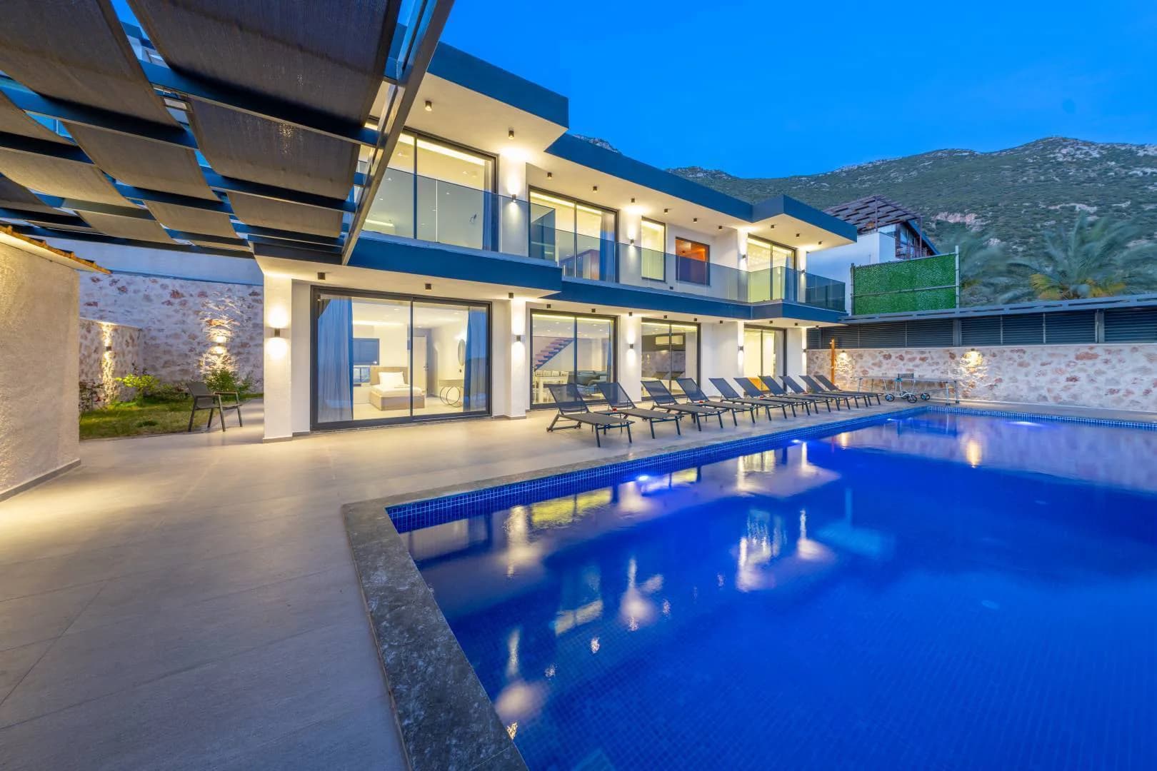 Kaş İslamlar'da Deniz Manzaralı, Özel Havuzlu, Saunalı, Kiralık Villa görsel 2