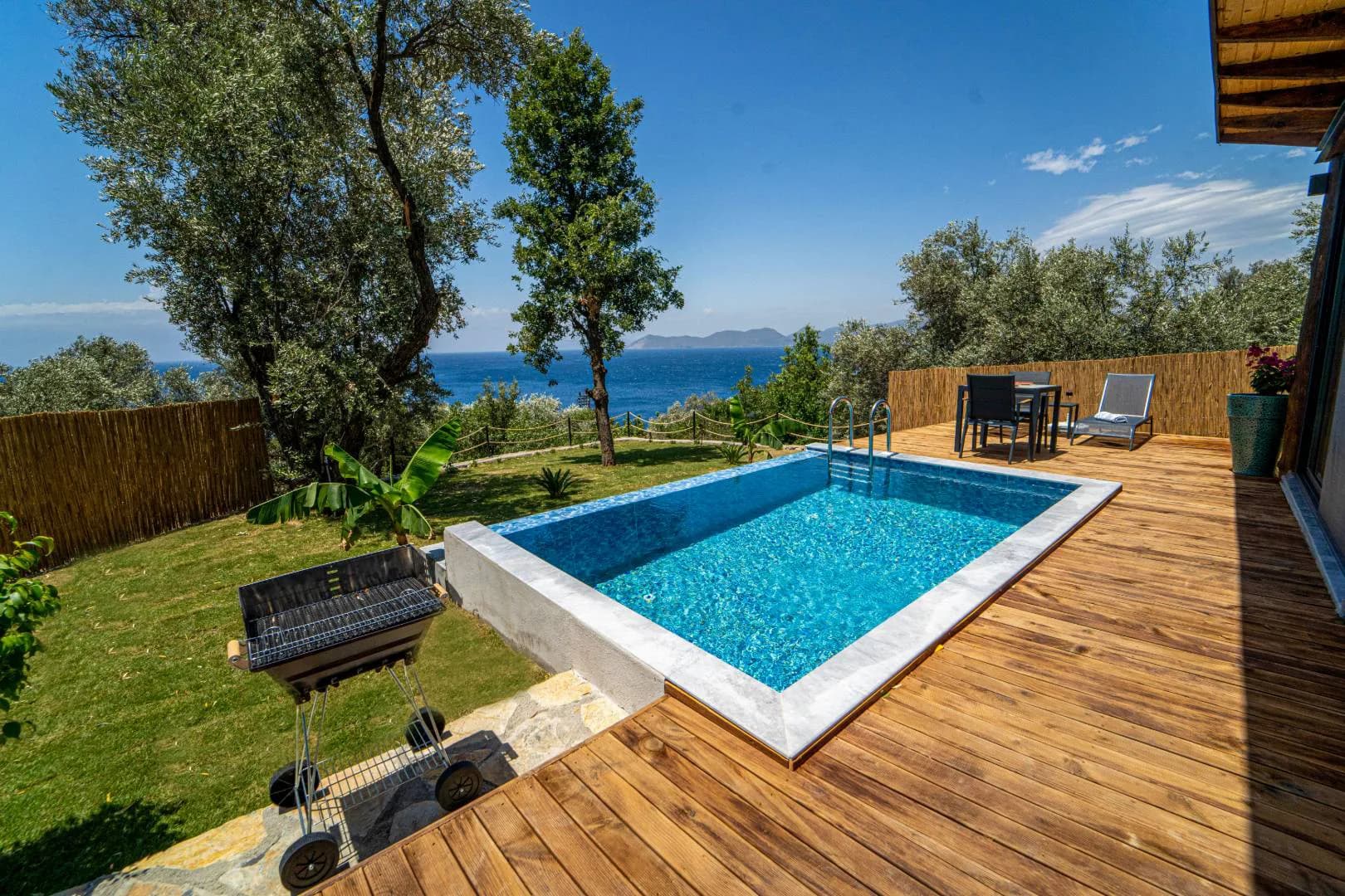 Fethiye Faralya'da Yemyeşil Bahçeli, Özel Havuzlu, 1+1 Villa görsel 1