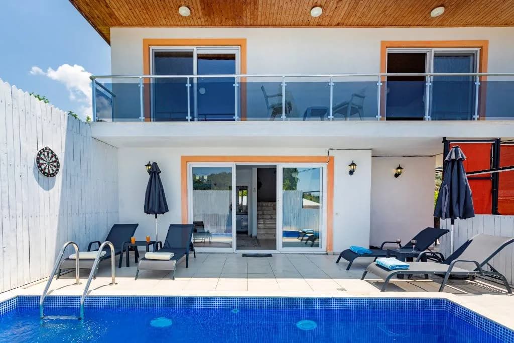 Kaş İslamlar'da Gözlerden Uzak Konumda, Özel Havuzlu, Jakuzili Villa görsel 1