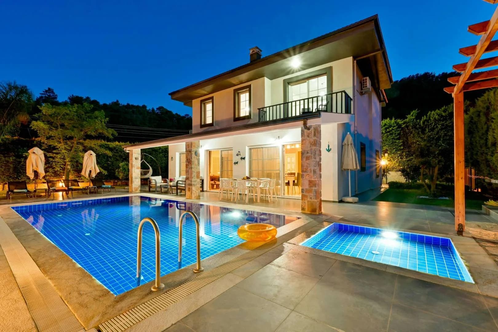 Fethiye İnlice'de 6 Kişi Kapasiteli, Özel Havuzlu, Lüks Villa görsel 1