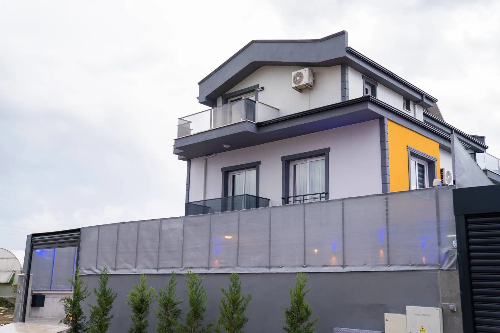 Fethiye Karaçulha'da Modern Tasarıma Sahip, Özel Havuzlu, Kiralık Villa görsel 2