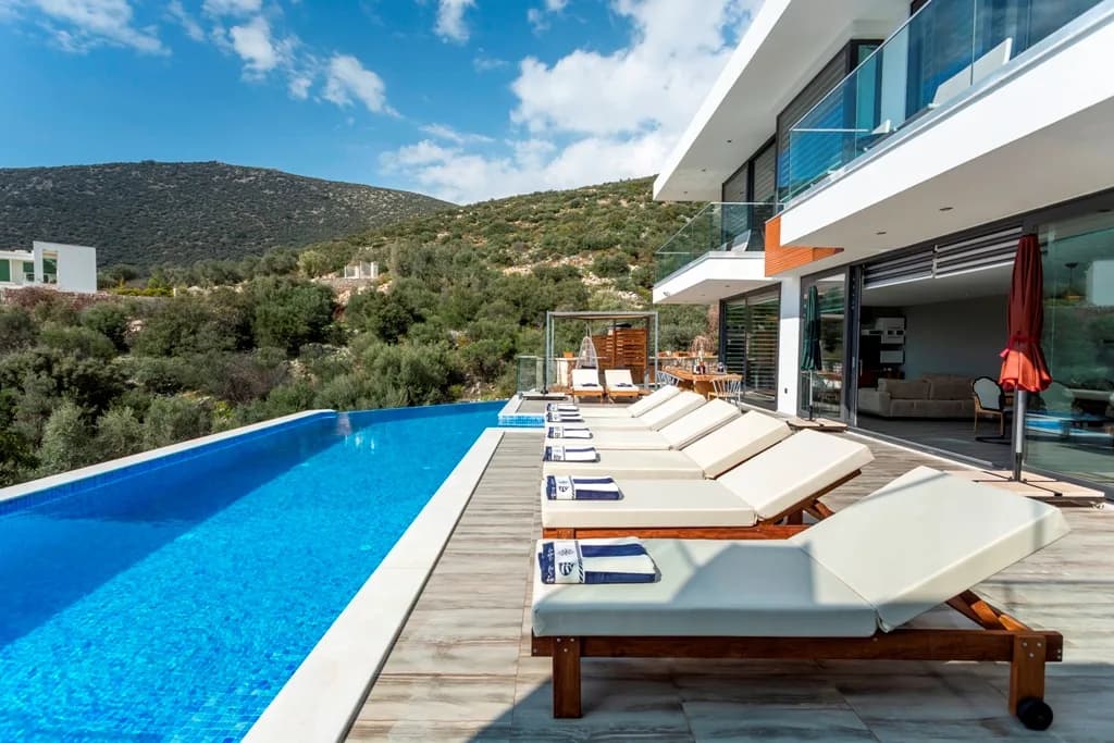 Kaş Kalkan'da Deniz Manzaralı, Özel Havuzlu, Estetik Villa görsel 1