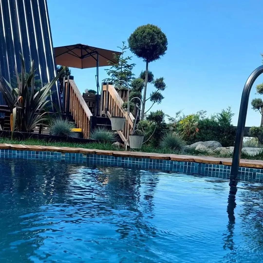 Sapanca'da Eşsiz Doğa Manzaralı, Özel Havuzlu, Kiralık Bungalov görsel 1