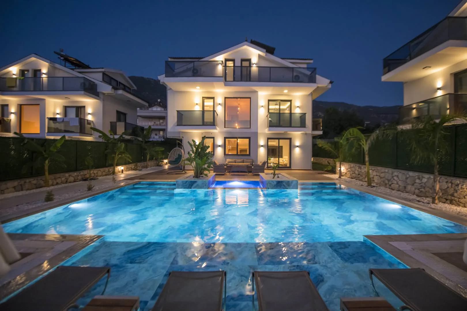 Fethiye'de Eşsiz Doğa İçerisinde, Özel Havuzlu ve Bahçeli, Lüks Villa görsel 1