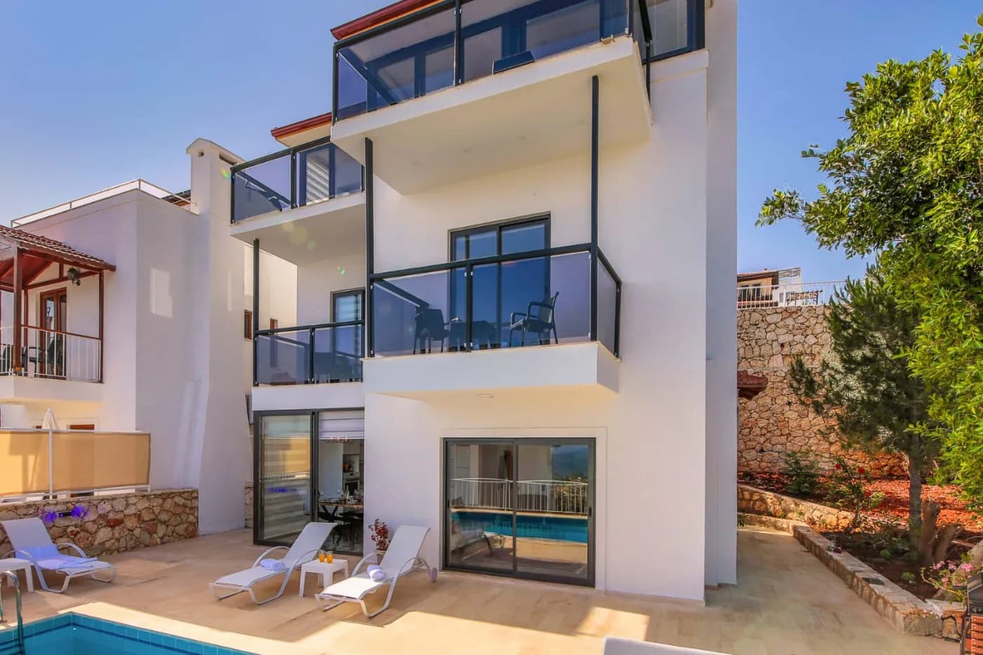 Kaş Kalkan'da Denize ve Merkeze Yakın, Özel Havuzlu, Kiralık Villa görsel 2