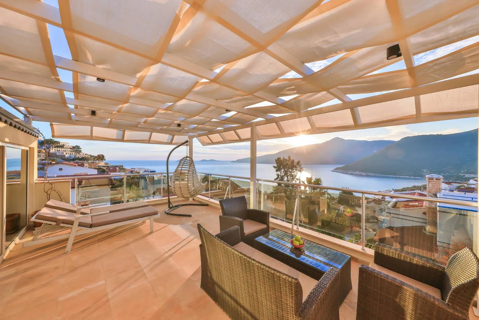 Kaş Kalkan'da Deniz Manzaralı, Özel Havuzlu, 3+1 Villa görsel 1