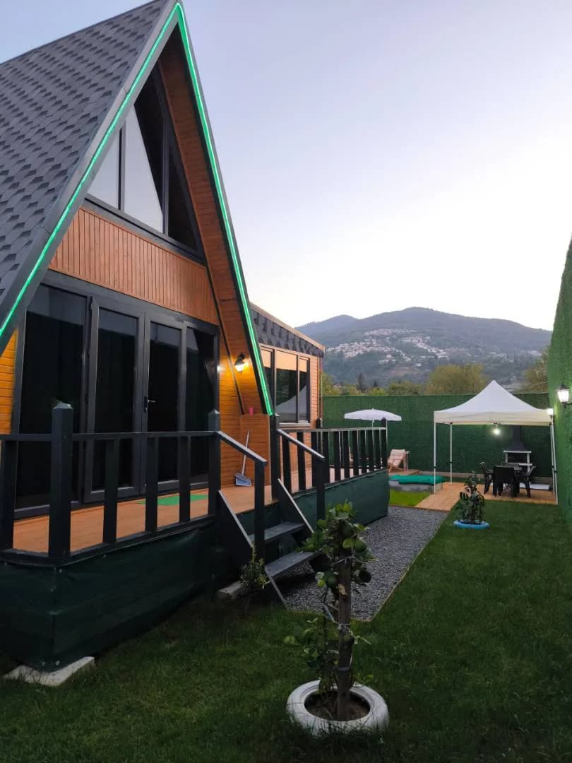 Sapanca Kırkpınar'da Modern Tasarımlı, Isıtmalı Havuzlu, 2+1 Bungalov görsel 2