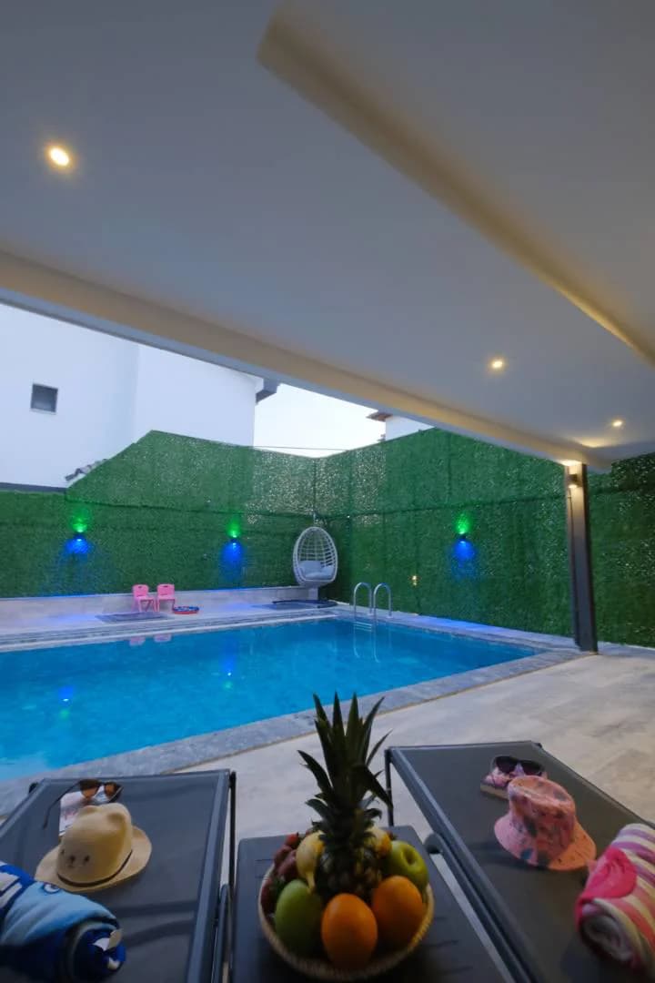 Fethiye Akarca'da Merkezi Konumda, Özel Havuzlu, Lüks Kiralık Villa görsel 3