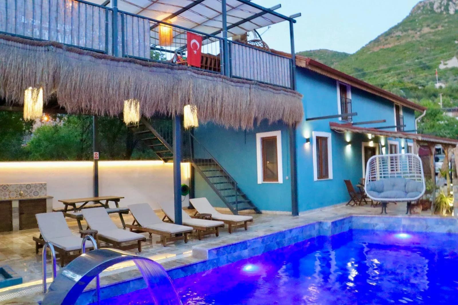 Marmaris Söğüt'te Deniz ve Doğa Manzaralı, Özel Havuzlu, 2+1 Villa görsel 1