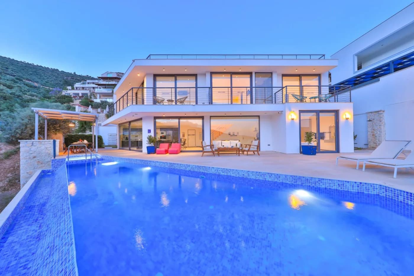 Kalkan'da Deniz Manzaralı, Yetişkin ve Çocuk Havuzlu, Merkezi Villa görsel 1