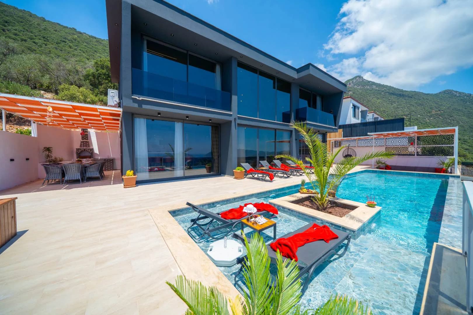 Kaş Belenli'de Deniz ve Doğa Manzaralı, Özel Havuzlu, 3+1 Villa görsel 3