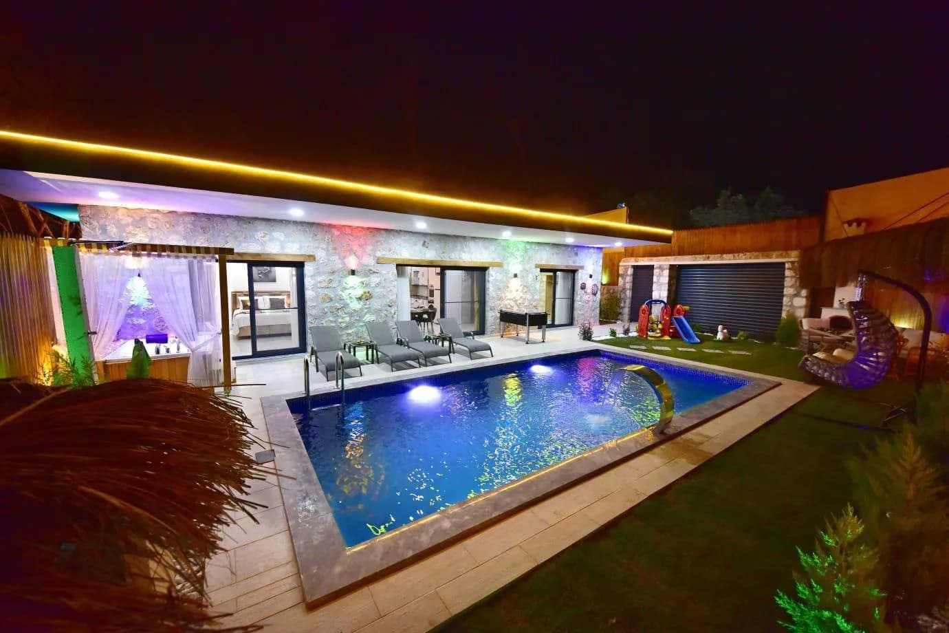 Kaş İslamlar'da Balayı Çiftlerine Uygun, Özel Havuzlu, Taş Villa görsel 1