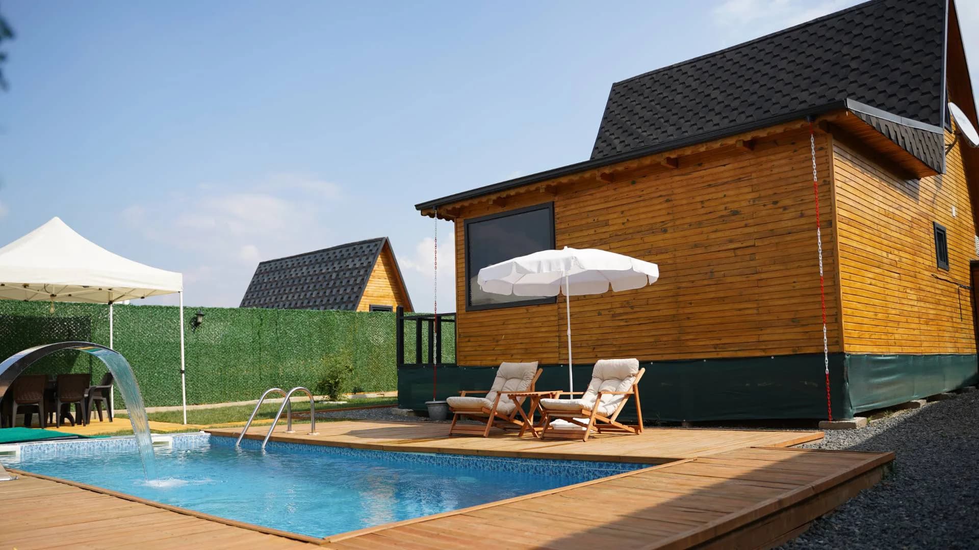 Sapanca Kırkpınar'da Enfes Doğada, Isıtmalı Havuzlu, Kiralık Bungalov görsel 1