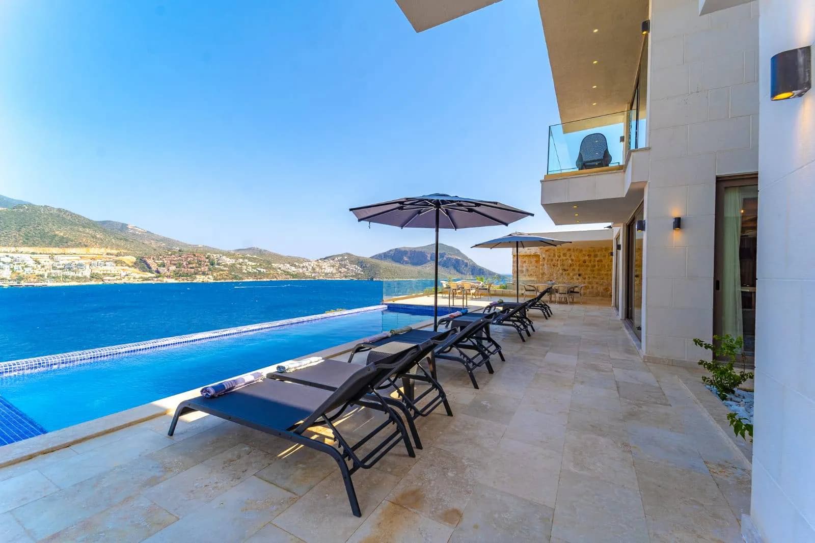 Kaş Kalkan'da Muhteşem Deniz Manzaralı, Özel Havuzlu, Kiralık Villa görsel 3
