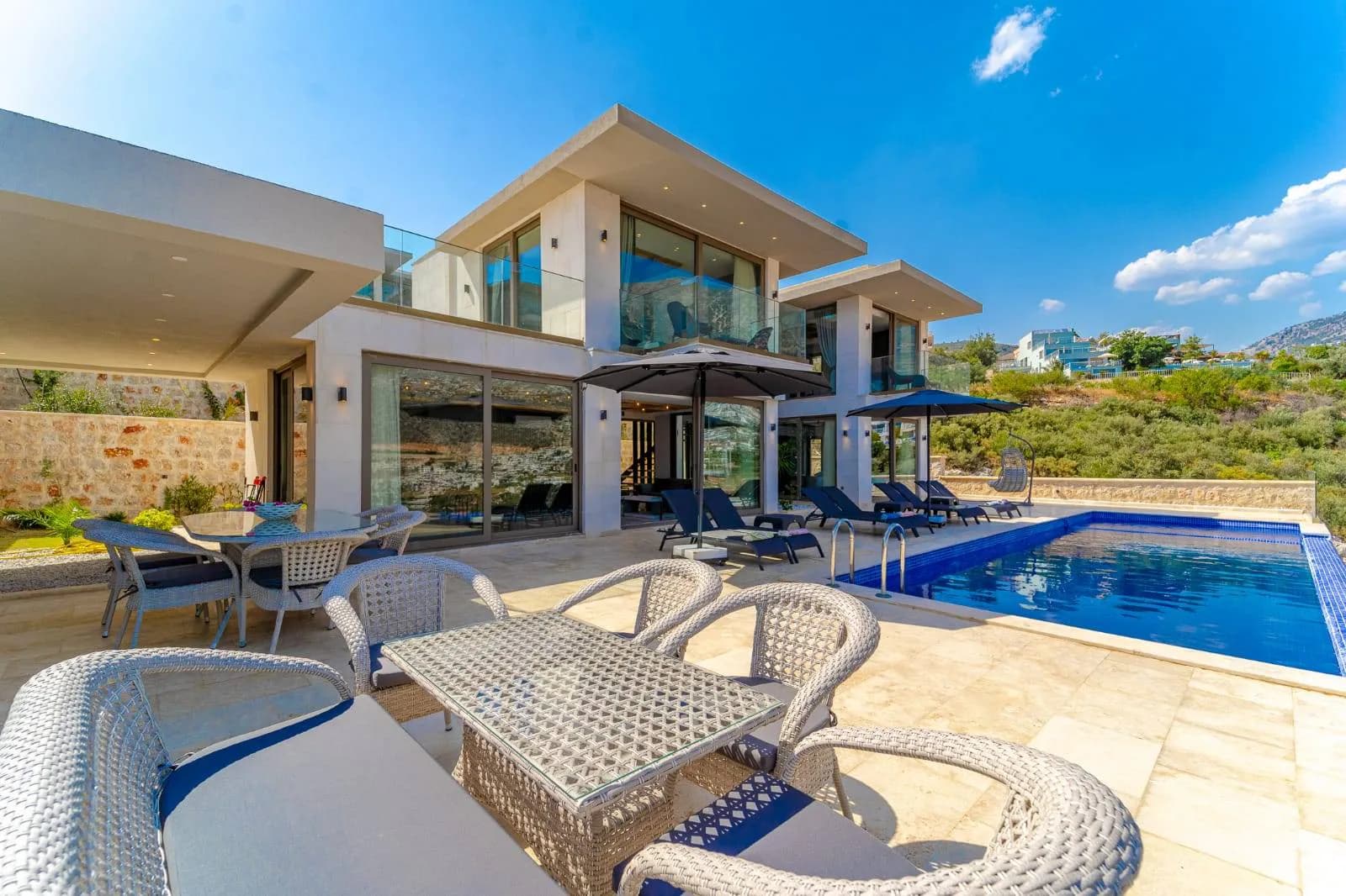 Kaş Kalkan'da Muhteşem Deniz Manzaralı, Özel Havuzlu, Kiralık Villa görsel 2