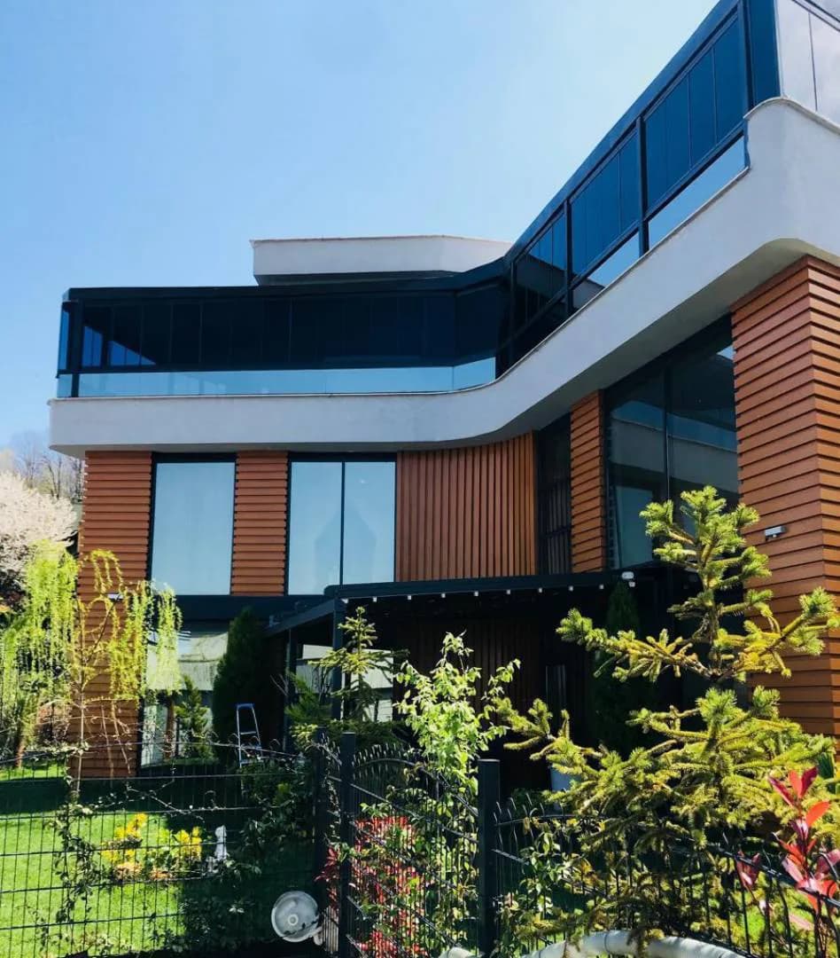 Sapanca Kırkpınar'da Modern Tasarımlı, Özel Havuzlu, Bahçeli Villa görsel 1