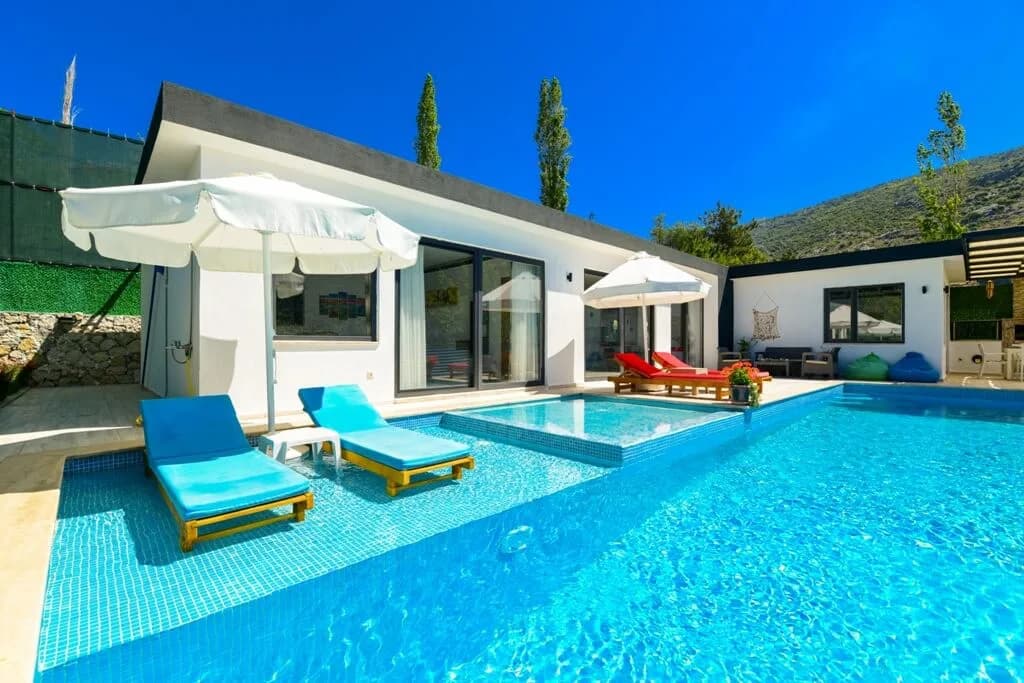Kaş İslamlar'da Doğa İle İç İçe, Özel Havuzlu, Jakuzili Villa görsel 1