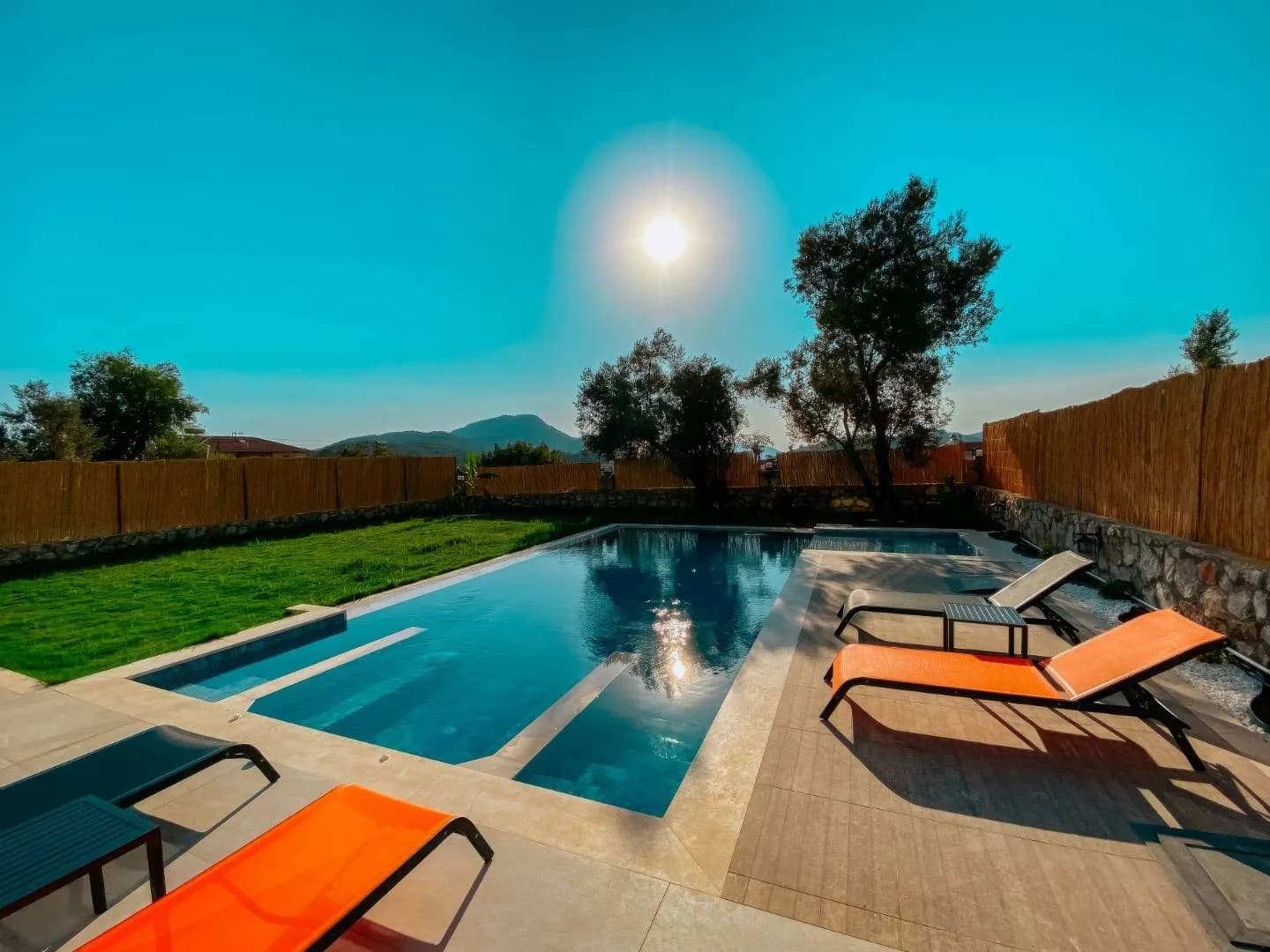 Fethiye Ölüdeniz'de Geniş Bahçeli, Özel Havuzlu, Saunalı, Lüks Villa görsel 1