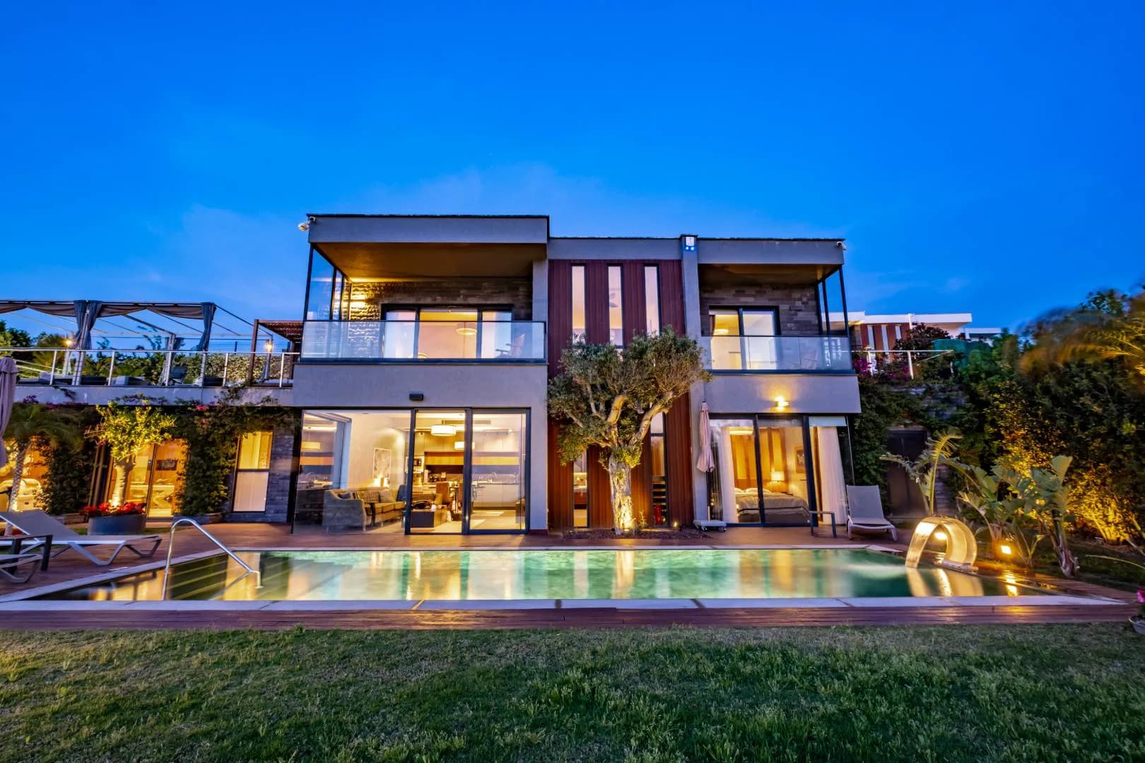Bodrum Geriş'de Tasarımıyla Büyüleyen, Özel Havuzlu, Lüks Villa görsel 1