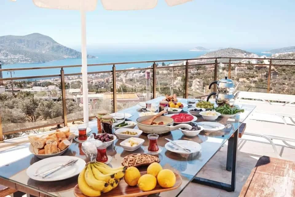 Kalkan Kızıltaş'ta Merkezi Konumda, Özel Havuzlu, Modern Villa görsel 2