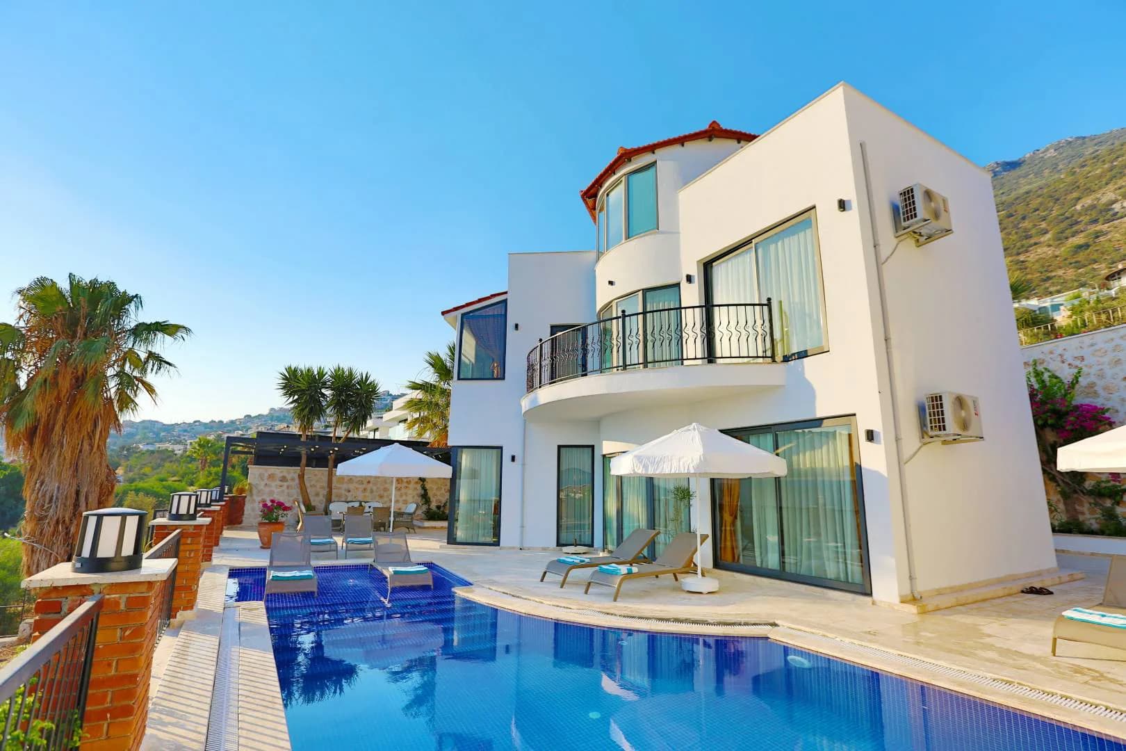Kaş Kalkan'da Merkeze Yakın, Özel Havuzlu, Ferah Villa görsel 1
