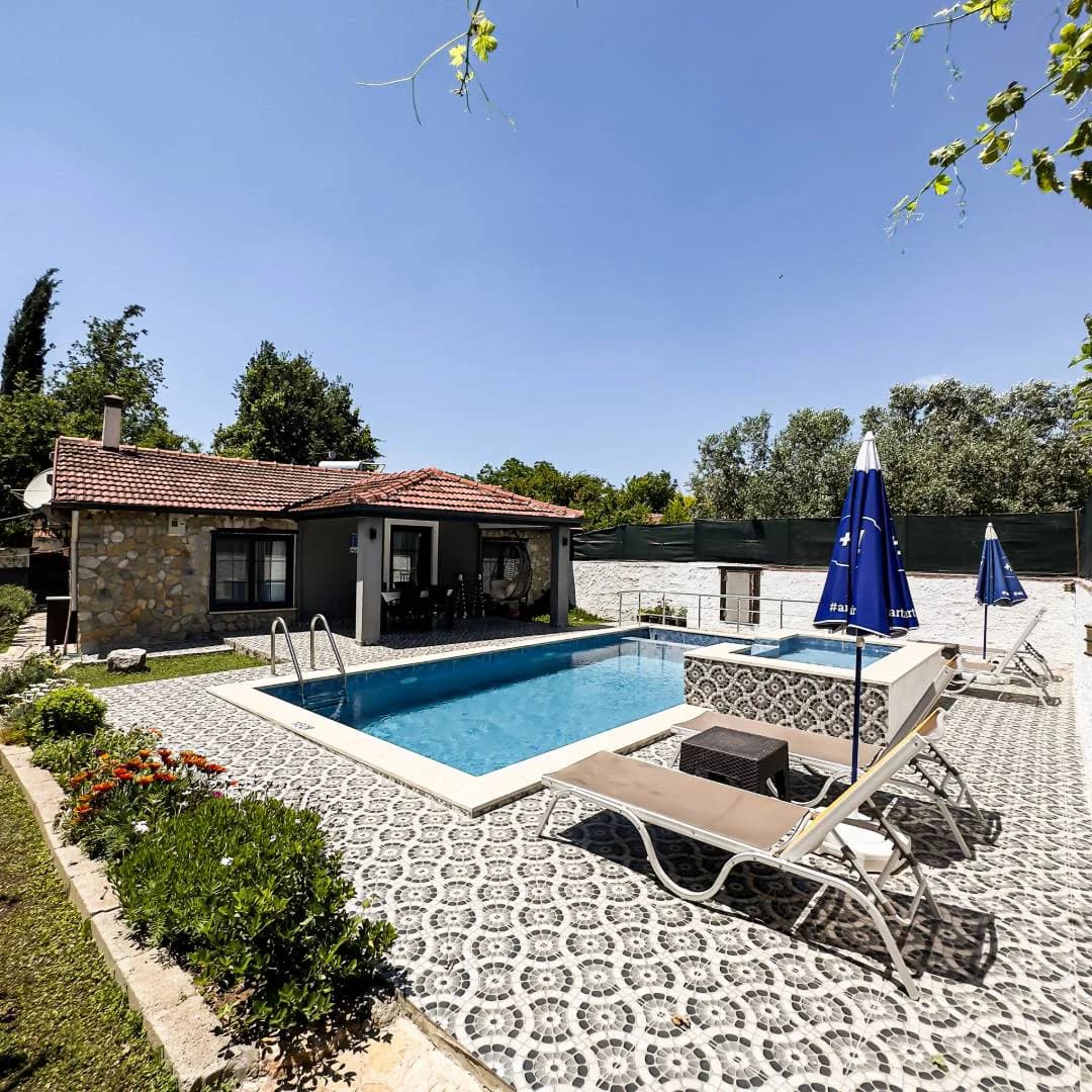Fethiye Kayaköy'de Enfes Doğada, Özel Havuzlu, Jakuzili Kiralık Villa görsel 1