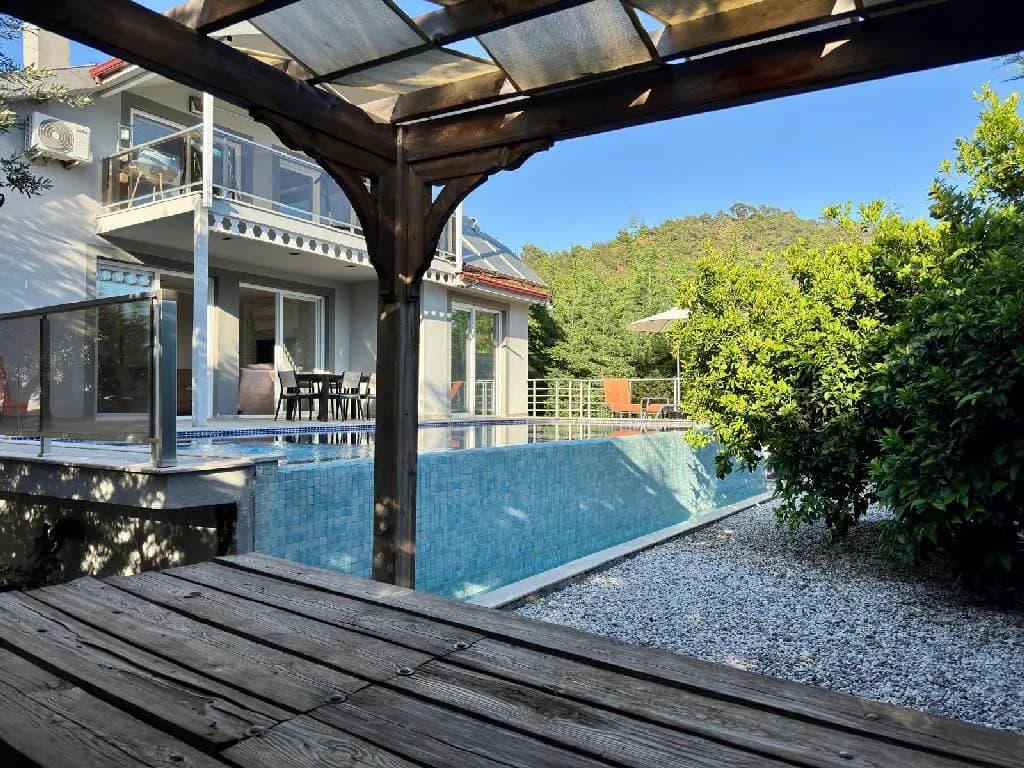 Fethiye Karagedik'te Elverişli Konumda, Özel Havuzlu, 3+1 Villa görsel 3