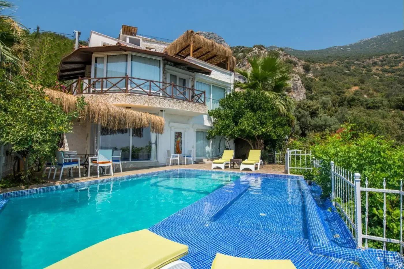 Kalkan Akbel'de Göz Alıcı Deniz Manzaralı, Özel Havuzlu, Kiralık Villa görsel 1