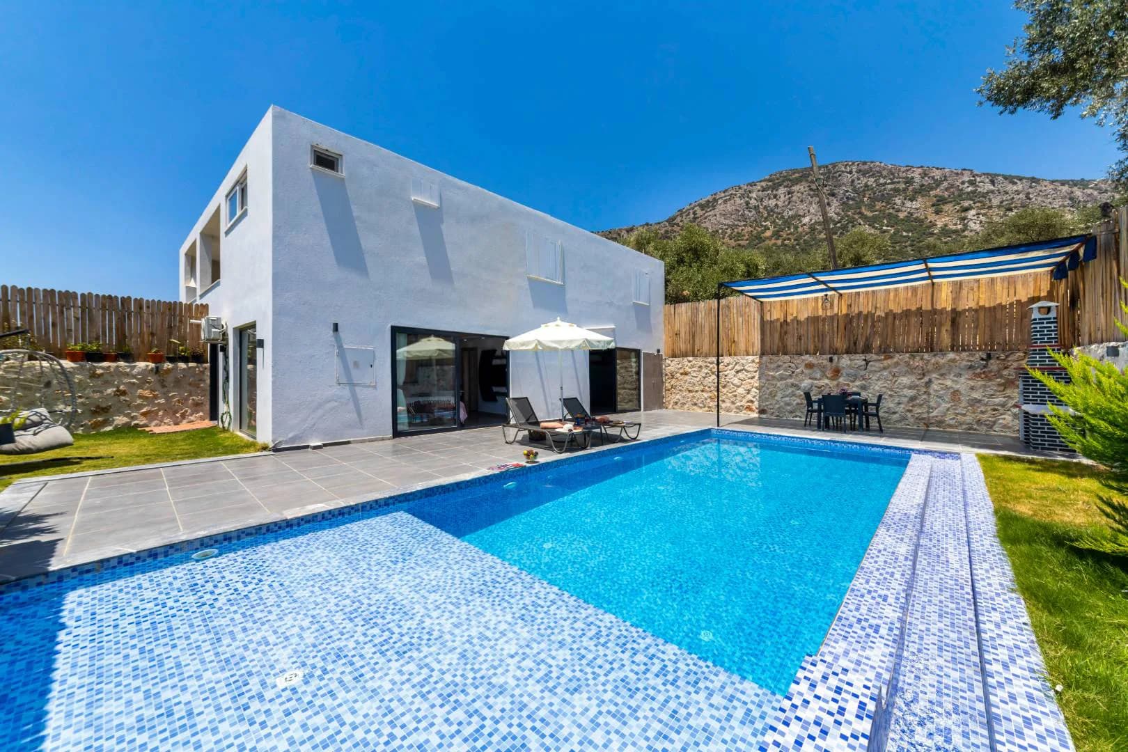 Kaş Çayköy'de Balayı Çiftlerine Uygun, Özel Havuzlu, İkiz Villa görsel 1